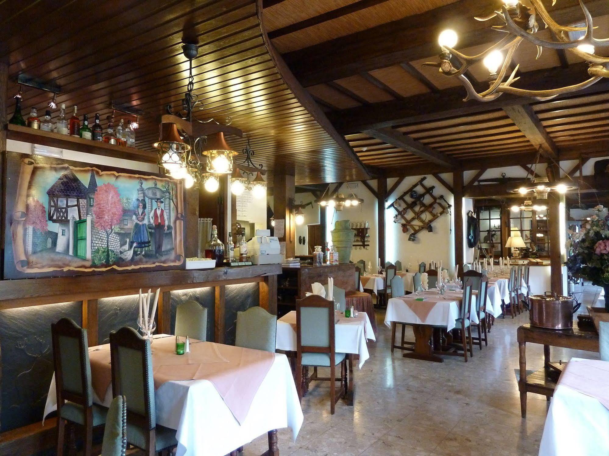 Auberge D'Alsace Hotel De France Bouillon Esterno foto