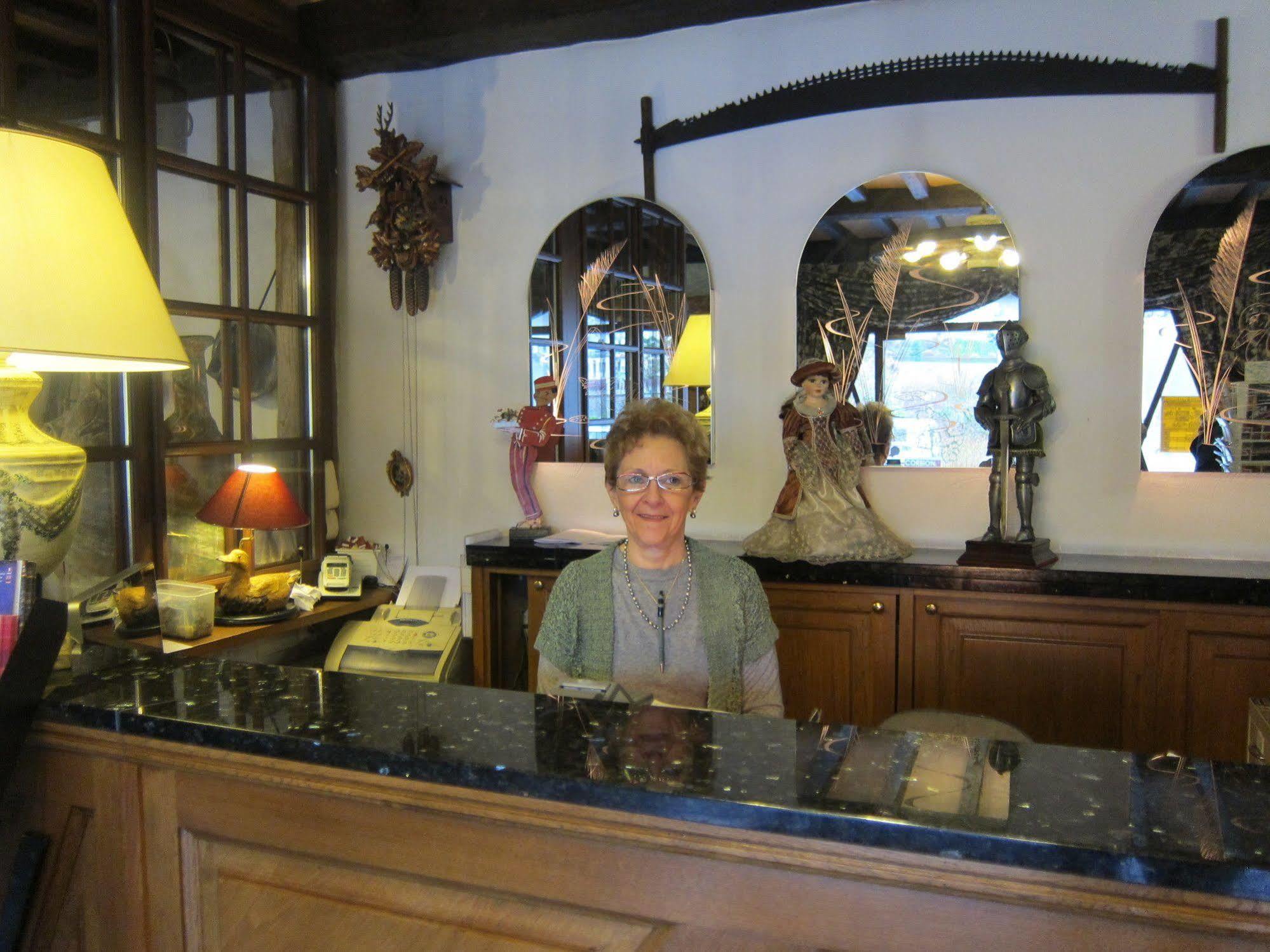 Auberge D'Alsace Hotel De France Bouillon Esterno foto