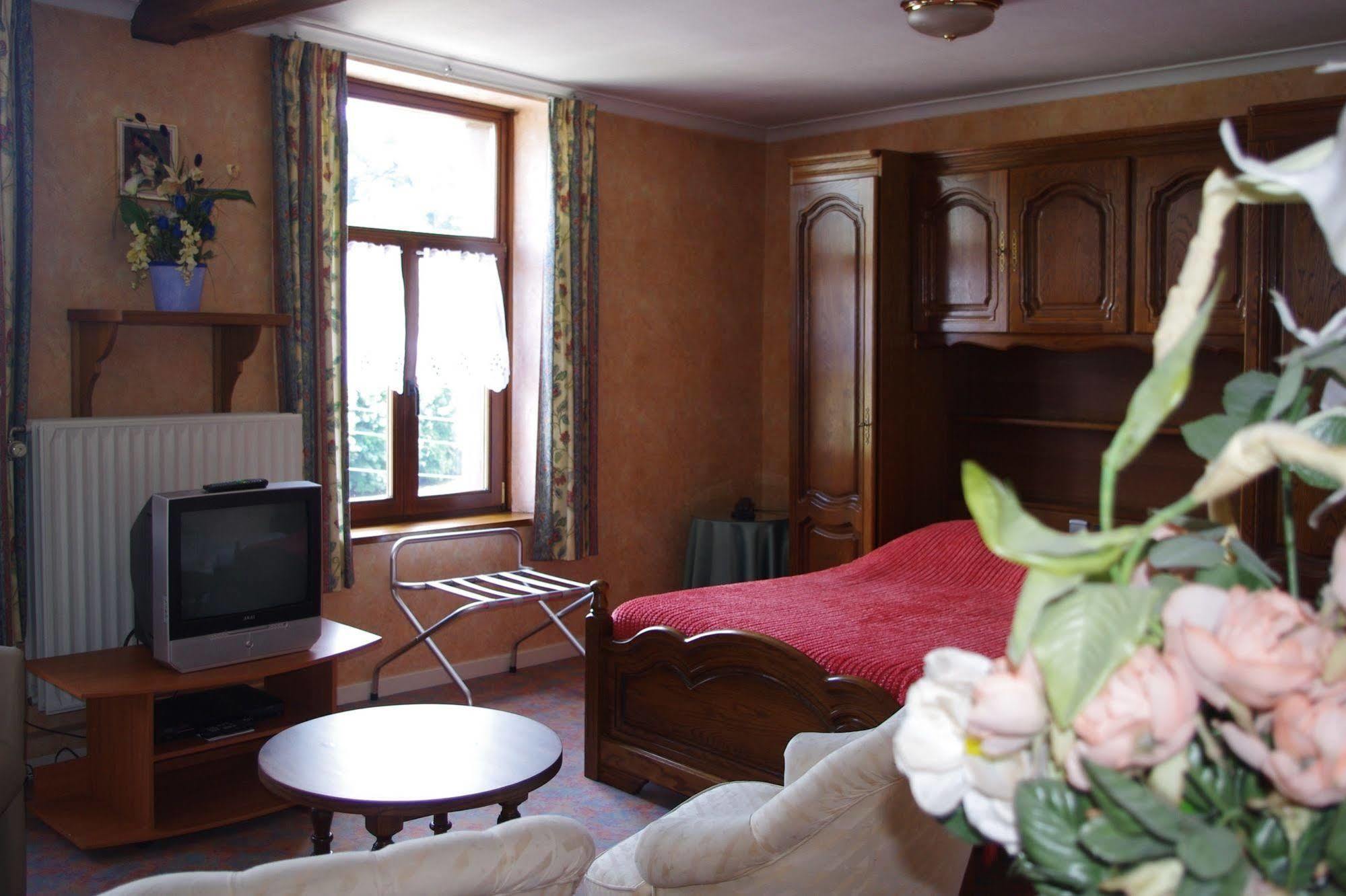 Auberge D'Alsace Hotel De France Bouillon Esterno foto