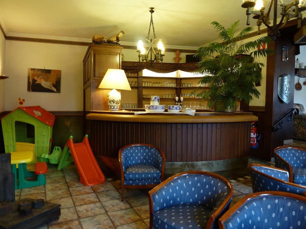 Auberge D'Alsace Hotel De France Bouillon Esterno foto